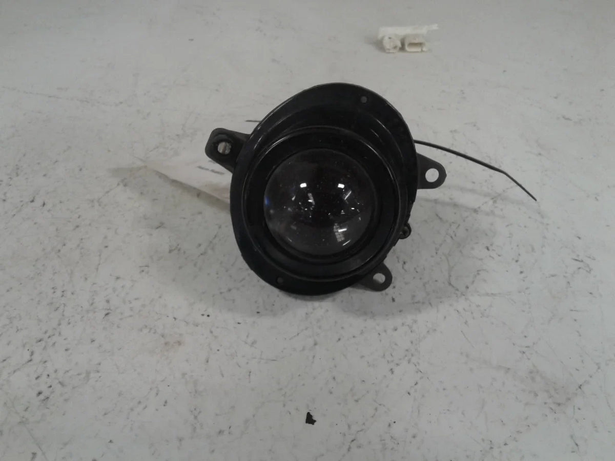 Saturn Front Bumper Side OEM Fog (Good) Outlook Driver 2007 Light Pre-Owned