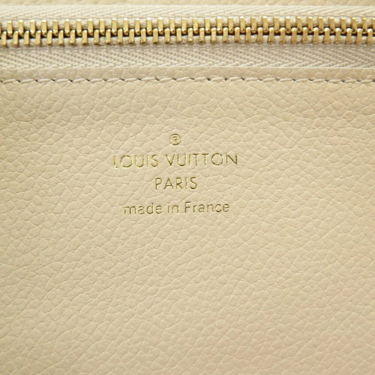 Portefeuille M93432 Neige Wallet (Good) Bifold Pre-Owned Round Secret Monogram Implant